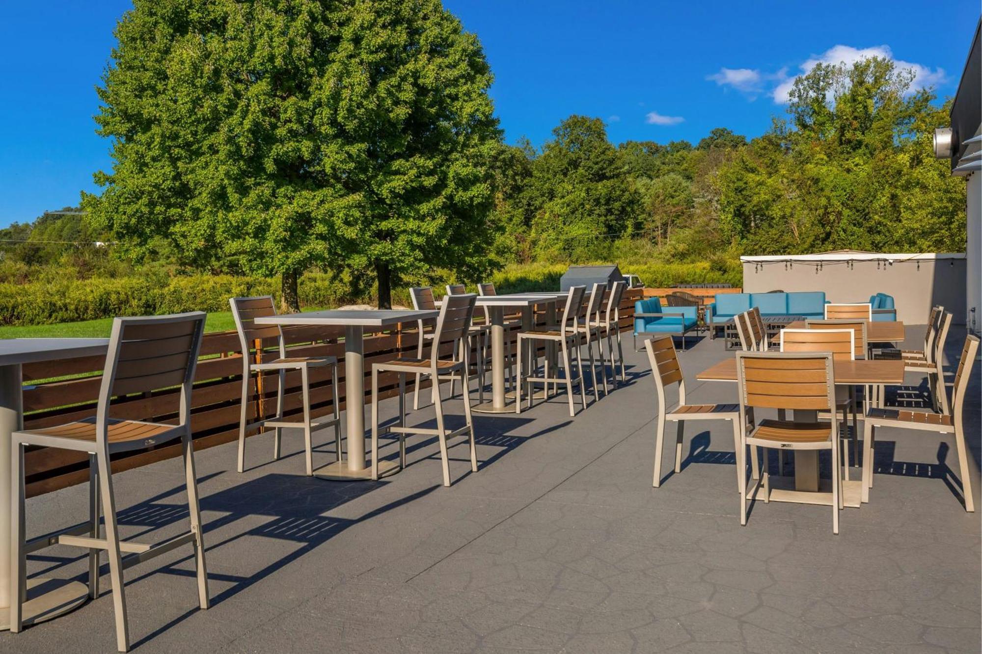 Courtyard Rockaway-Mount Arlington Hotel Exterior foto